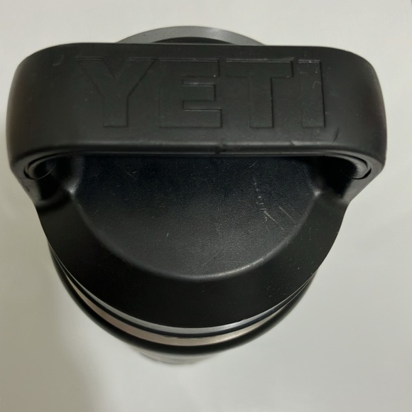 Yeti 26oz Rambler Bottle Texas Firefighter edition - Picture 7 of 12